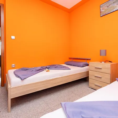 Abert Susi 公寓 诺维·维诺多尔斯基