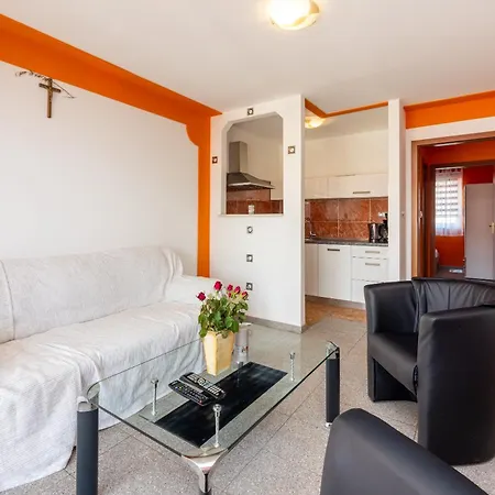 Apartment Abert Susi Novi Vinodolski